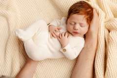 newborn-beautiful-photoshoot